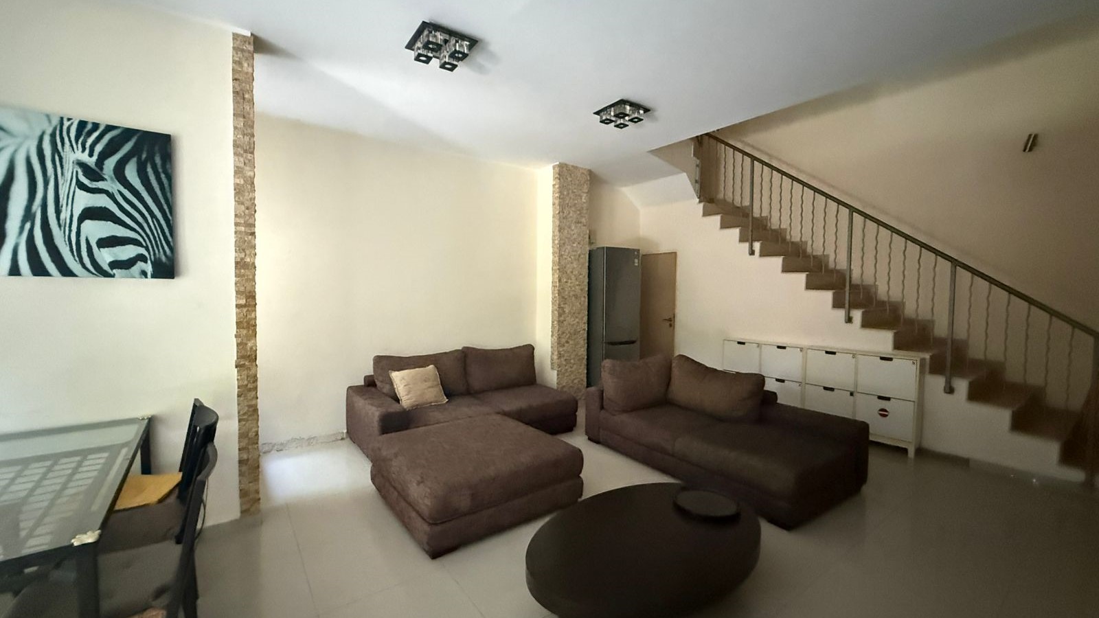  Spacious two-bedroom duplex apartment 
