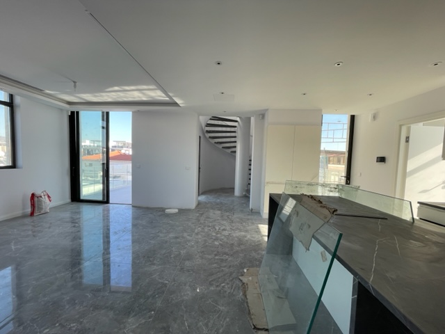 Ekali Gardens Duplex