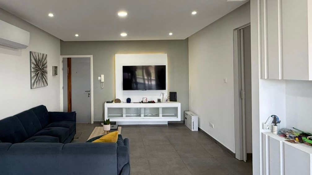 A stylish, fully renovated apartment