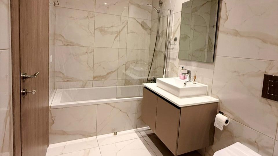 New two-bedroom apartment 