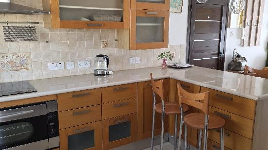 Pleasant and cozy apartment sea front