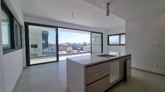 Luxury 1 and 2 bedroom apartments for sale in Limassol